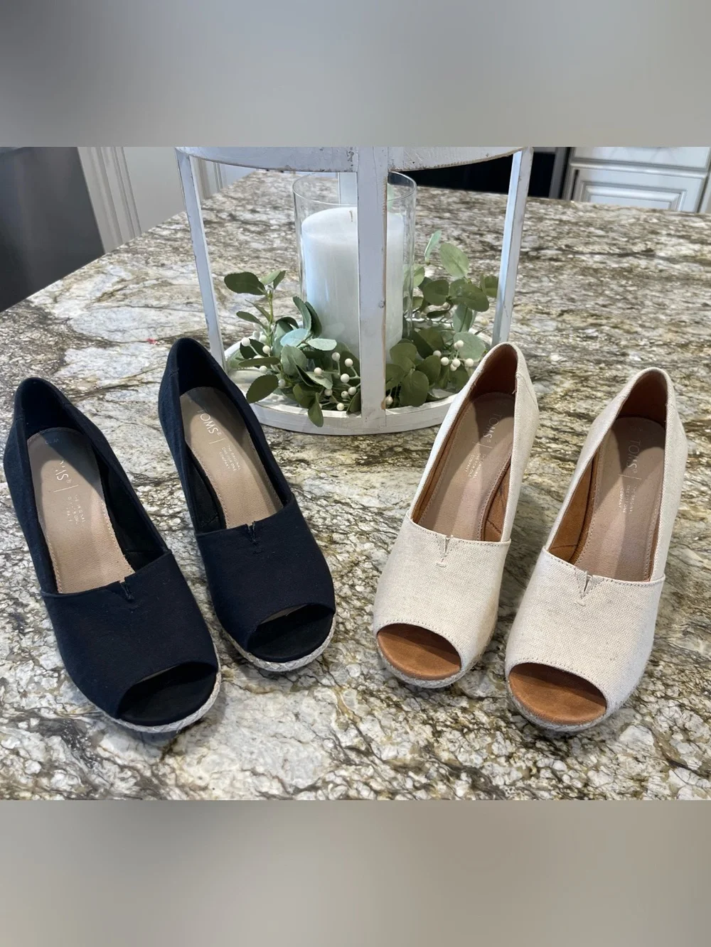 Toms Women’s Peep Toe Wedge - Black & Cream